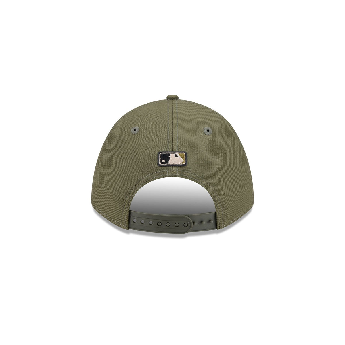 Atlanta Braves Armed Forces Day 2026 Kids 9FORTY M-Crown A-Frame Snapback Hat