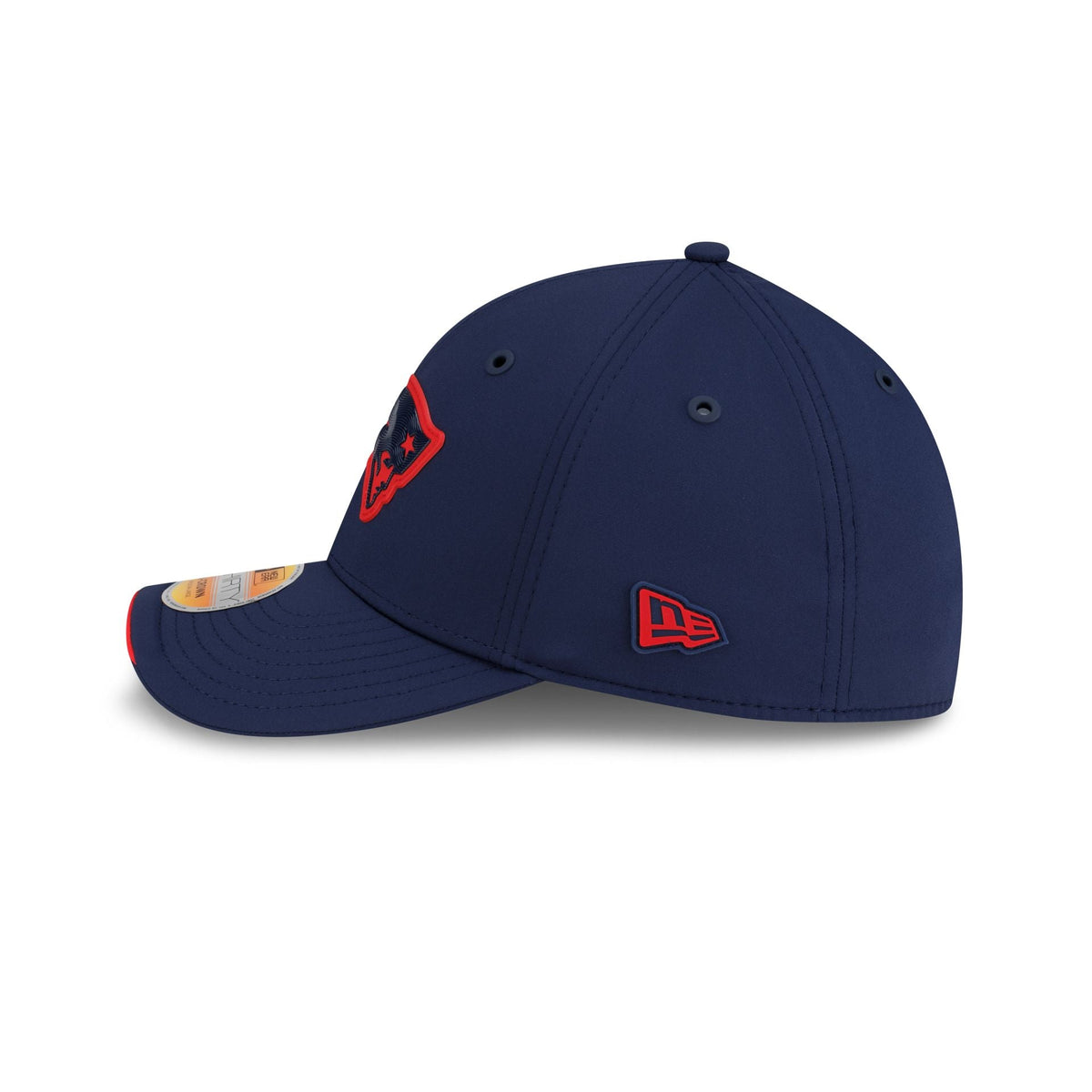 New England Patriots 2026 Sideline 39THIRTY M-Crown Stretch Fit Hat