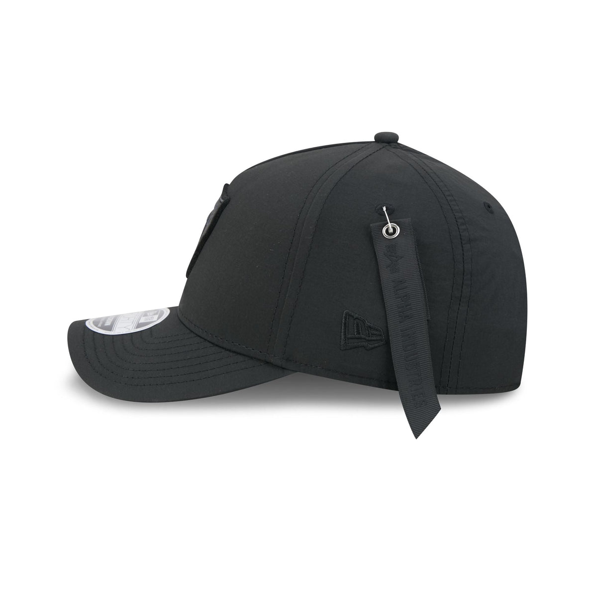 Alpha Industries x Las Vegas Raiders Nylon Black 9FORTY M-Crown A-Frame Snapback Hat