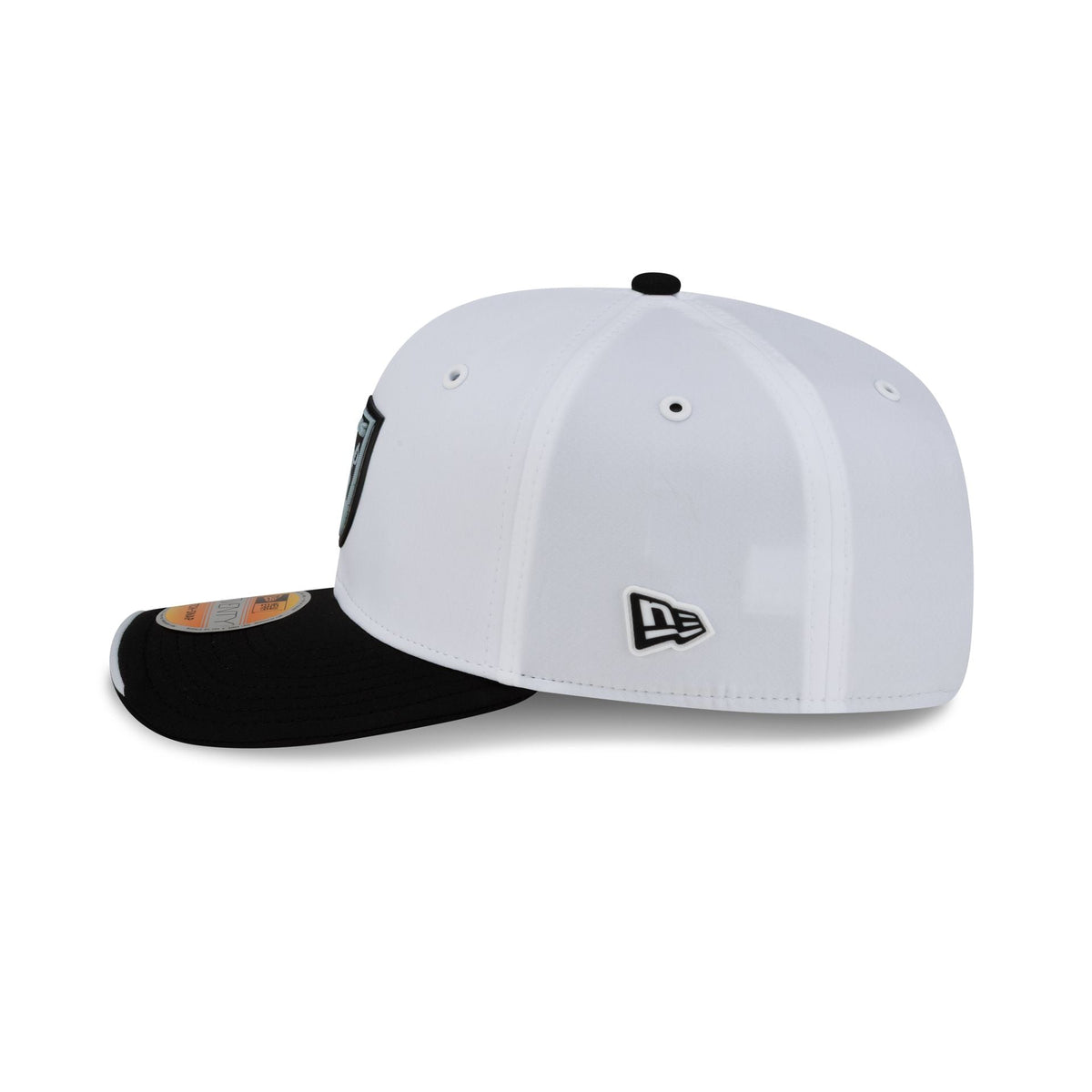 Las Vegas Raiders 2026 Sideline White 9SEVENTY Stretch-Snap Hat