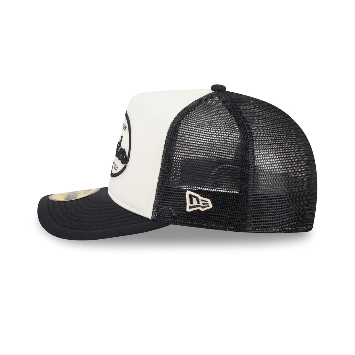 Pittsburgh Pirates Chrome 59FIFTY Fitted Trucker Hat